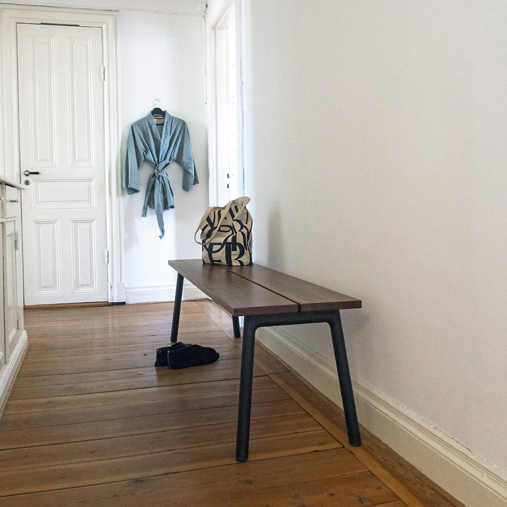Run Bench - Black Frame