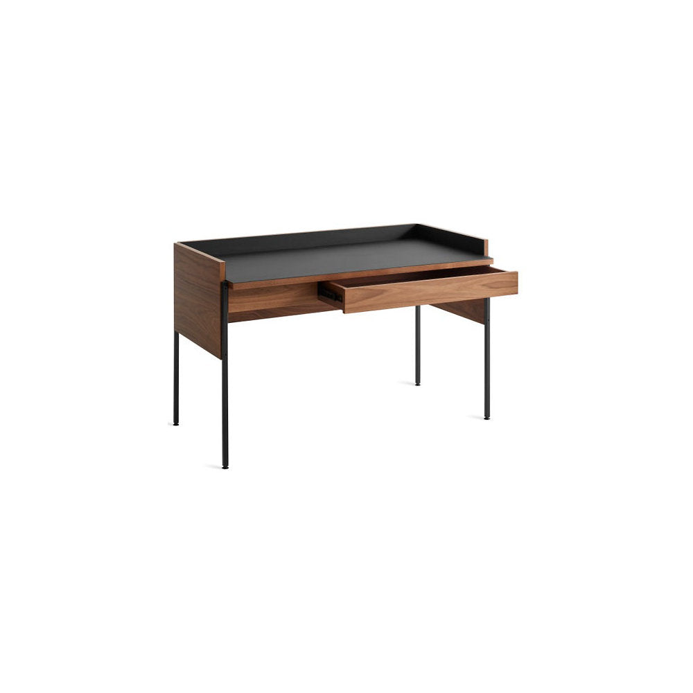 Tabloid Desk