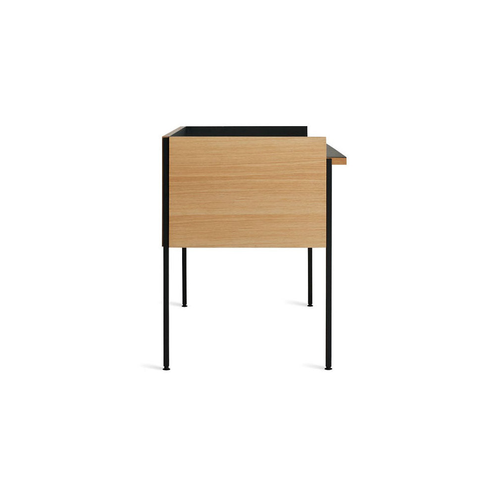 Tabloid Desk