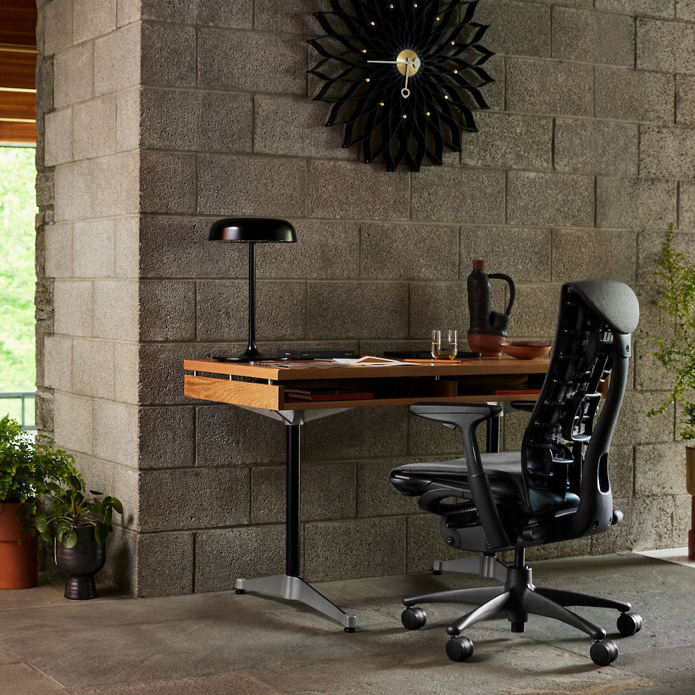 Eames 2500 Series Executive Desk