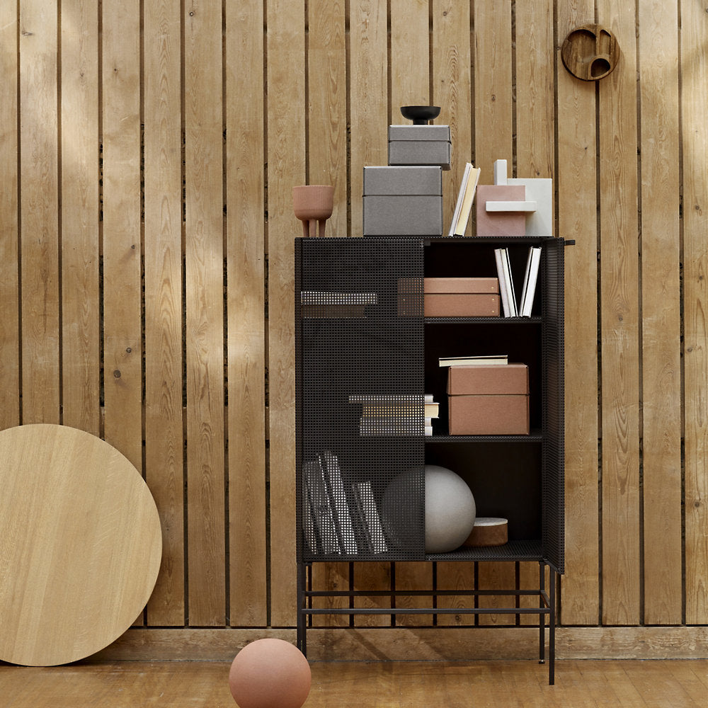 Grid Cabinet
